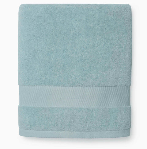 Bello Nuovo Aqua Bath Towel by Sferra