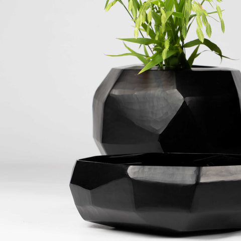 Cubistic Bowl Black by Guaxs