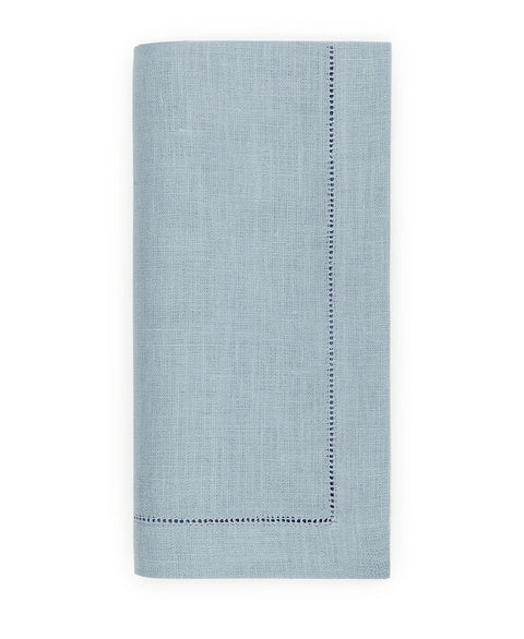 Festival Hydrangea - Set Of Four Dinner Napkins by Sferra