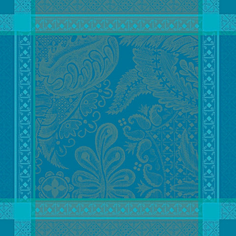 Isaphire Emerald Napkin by Garnier Thiebaut