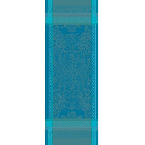 Isaphire Emerald Runner by Garnier Thiebaut