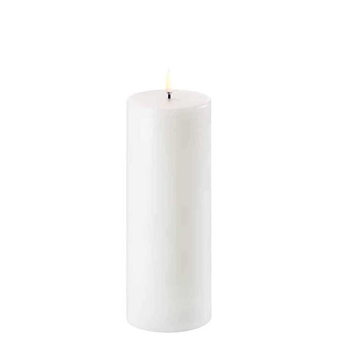 LED Pillar Candle Smooth Nordic White 20cm by Uyuni