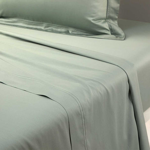 Triomphe Veronese Flat Sheet King by Yves Delorme