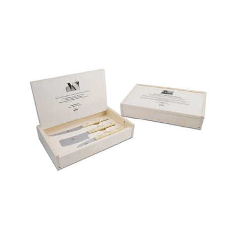 White Lucite Three Cheese Knives, in wood box by Berti